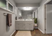 Master-ensuite-new-vanity