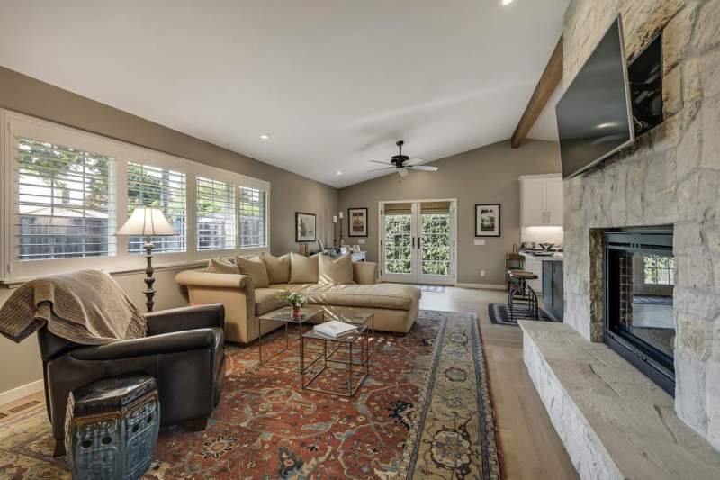 Living-Room-with-fireplace