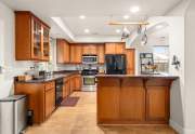 Den-to-kitchen-