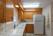 832 Alan Ln Chico CA 95926 USA-large-013-11-Kitchen-1500x998-72dpi