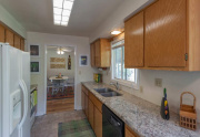 960 Karen Dr Chico CA 95926-large-011-7-Kitchen-1500x998-72dpi